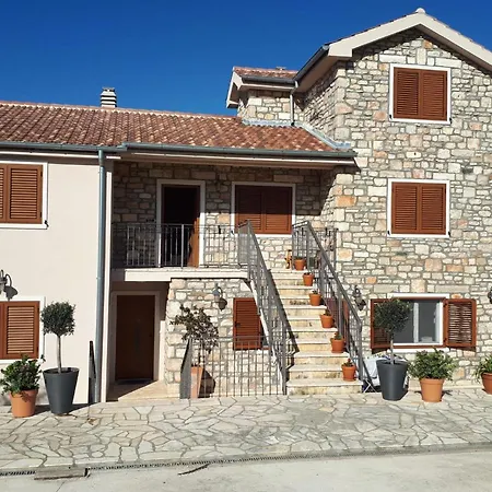 Apartman Ivano - Poljana * Poljana (Ugljan)